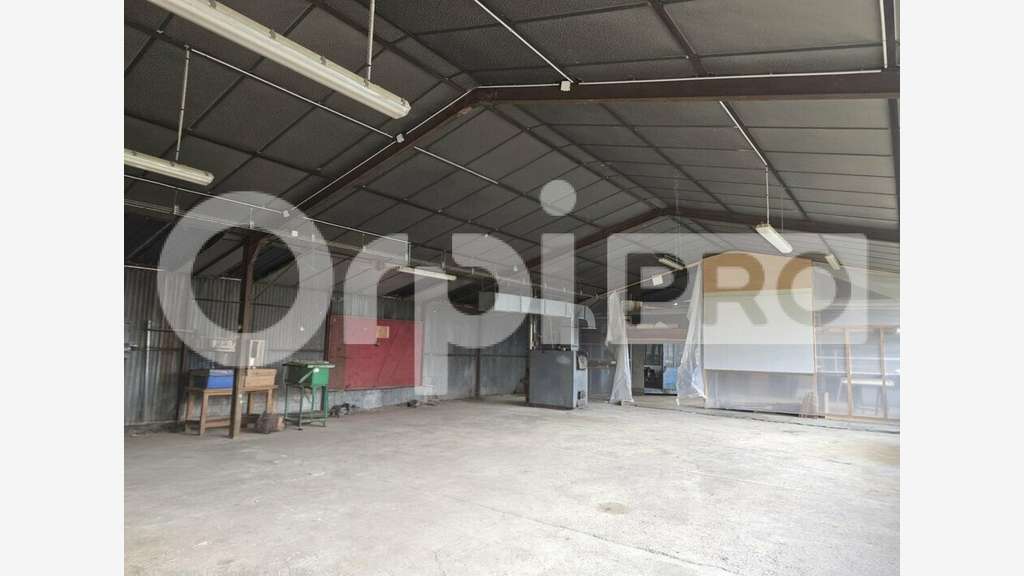AV ensemble immobilier sur une parcelle de 3152m²