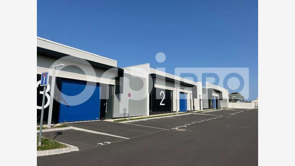 Atelier neuf de 236m² à vendre à La Rochelle ZFU