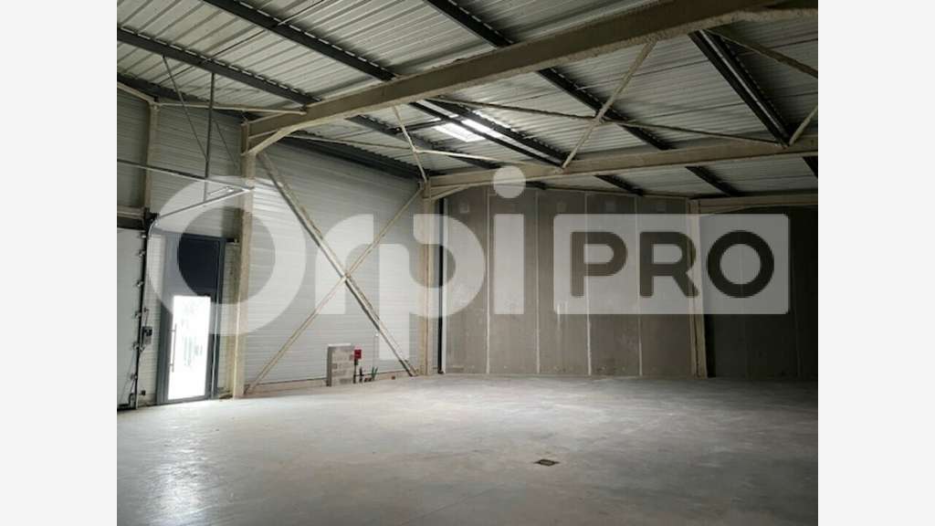Atelier neuf de 236m² à vendre à La Rochelle ZFU