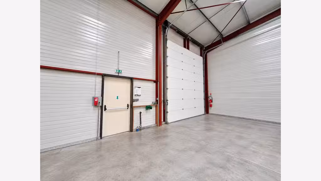 A vendre local d'activité 350m² à Vannes Est