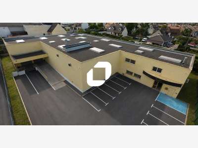 Vente Local d'activité 1400m² La ville du bois