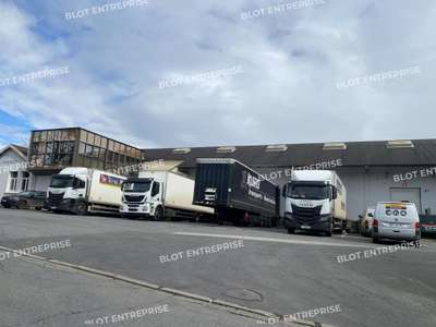 Vente Locaux d'activités - Entrepôts à Landivisiau