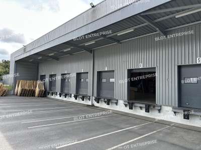 A vendre local d'activités de 2620m² à Languidic