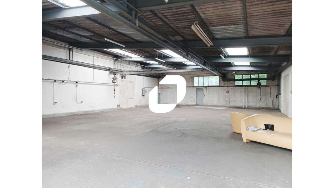 Vente Local d'activité 275m² Latresne