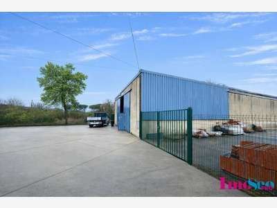 Entrepôt de 350m² à vendre en ZAC à Latresne