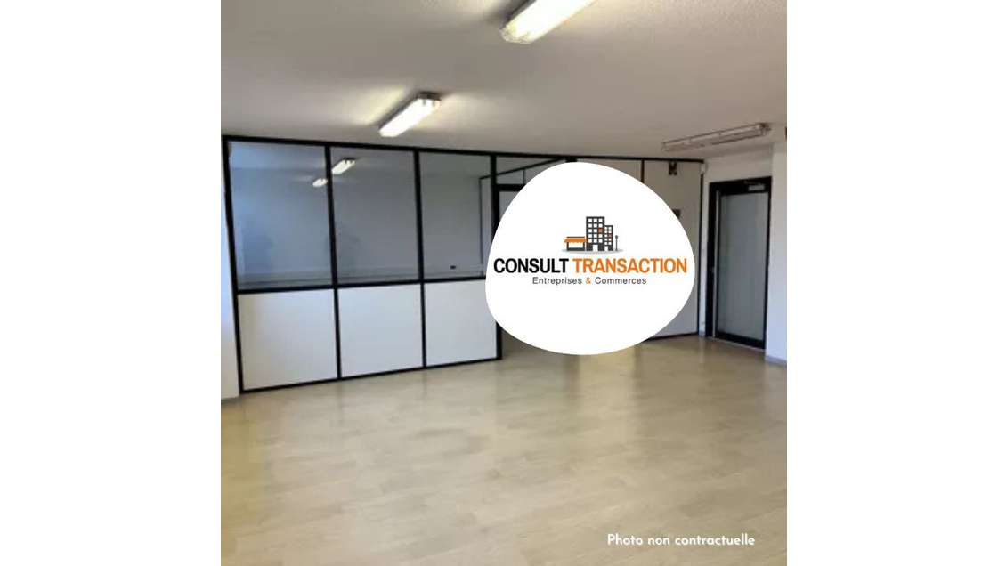 Vente murs commerciaux neufs 85m² au Bignon