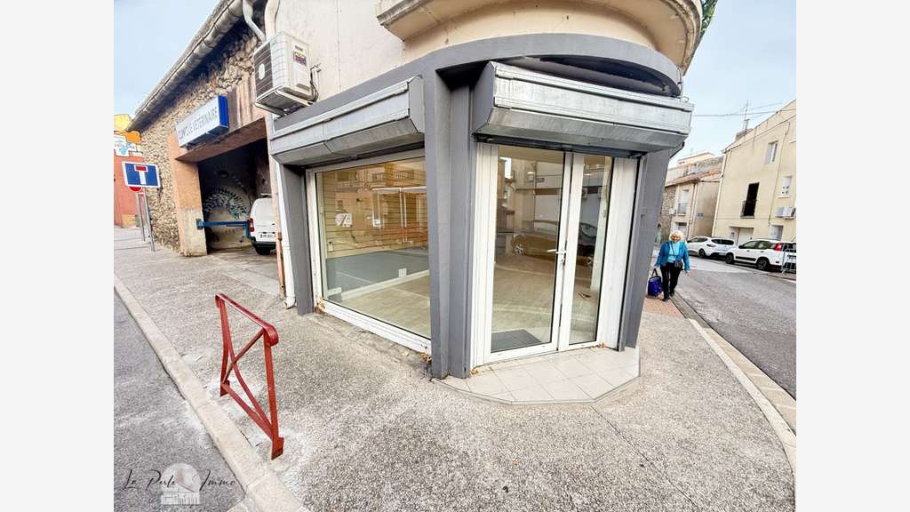 Vente local commercial de 42m² au Boulou centre