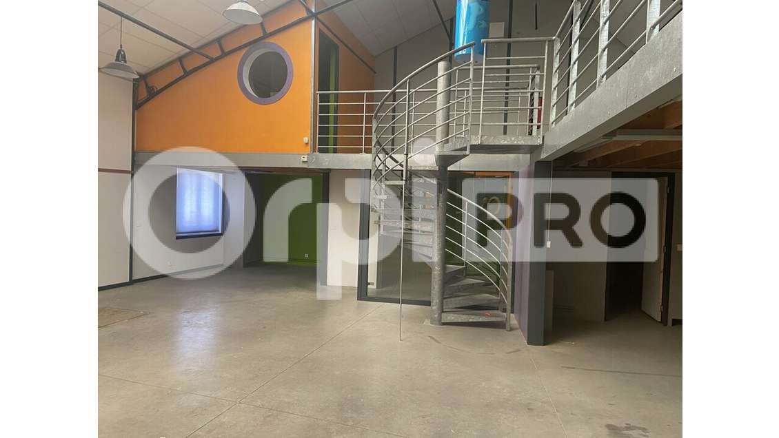 AV local professionnel 288m² le Havre centre