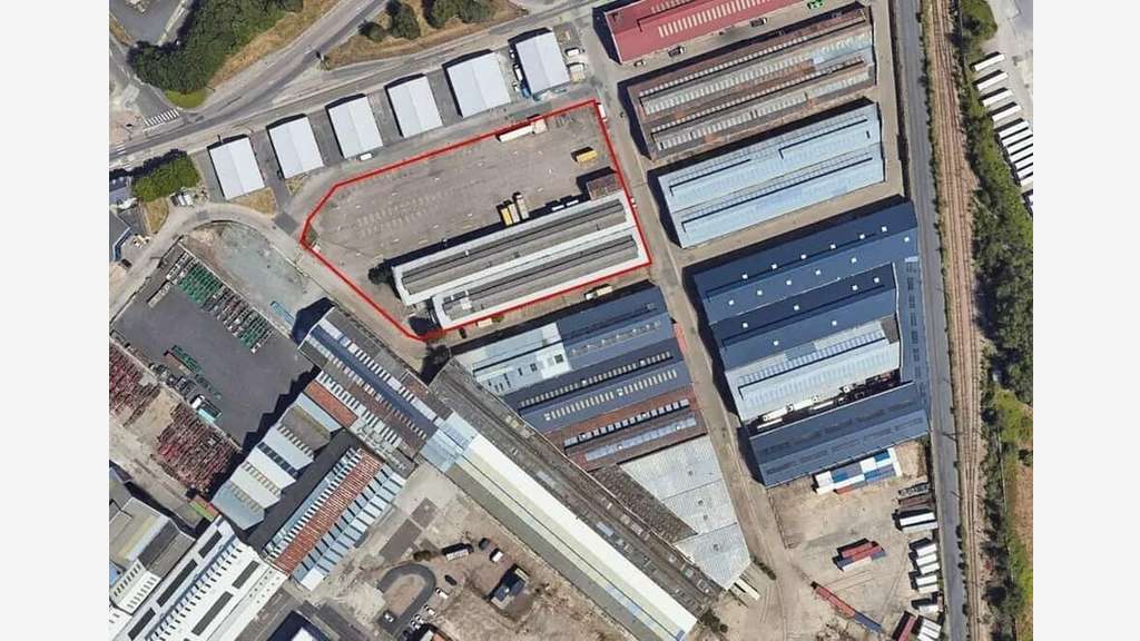 À vendre local d'activités 2857m² au Havre 