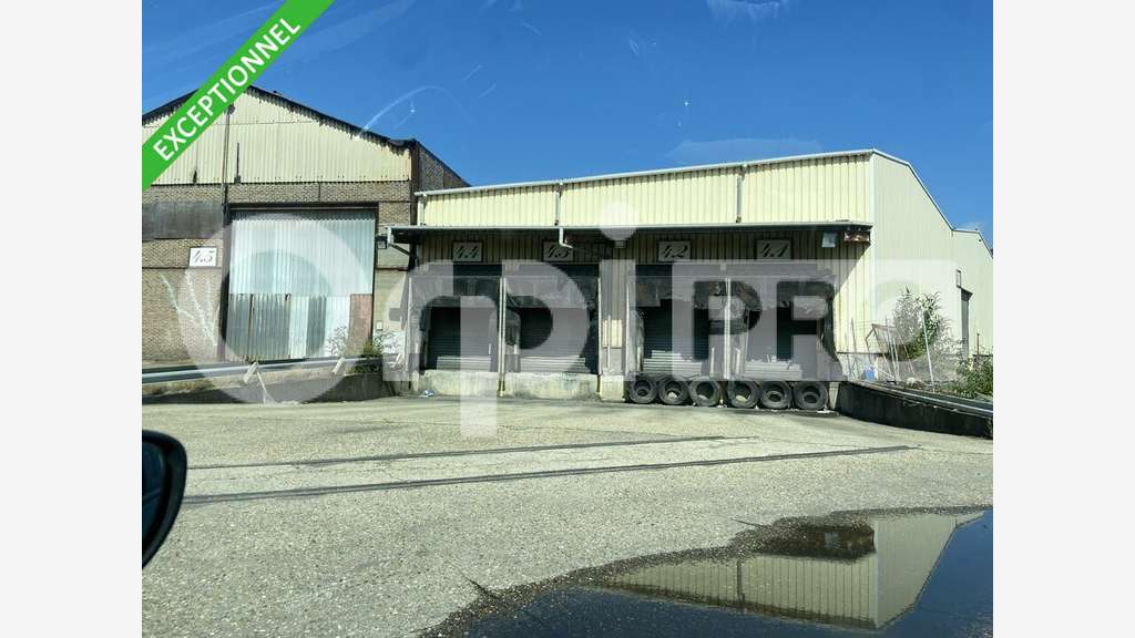 A vendre local d'activité avec terrain au Havre