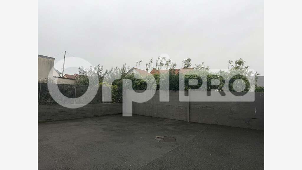 LE HAVRE VENTE : ENSEMBLE PROFESSIONNEL 900 M²