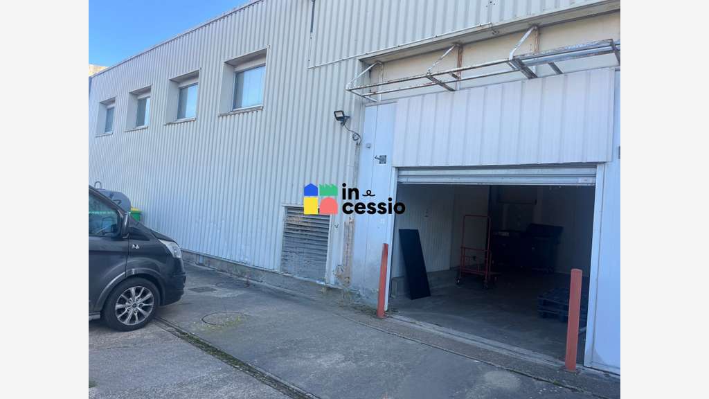 A vendre local activité de 500m² Le Mans ZI Sud