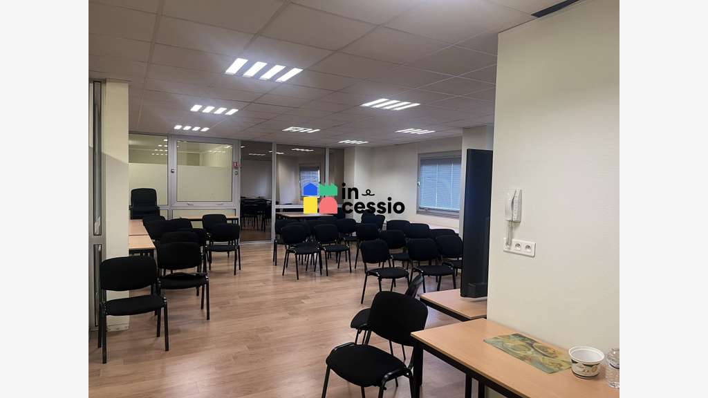 A vendre local activité de 500m² Le Mans ZI Sud