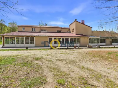 Vente Locaux d'activités - Entrepôts au Monastier-sur-Gazeille