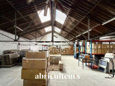 Vente Locaux d'activités - Entrepôts au Muy