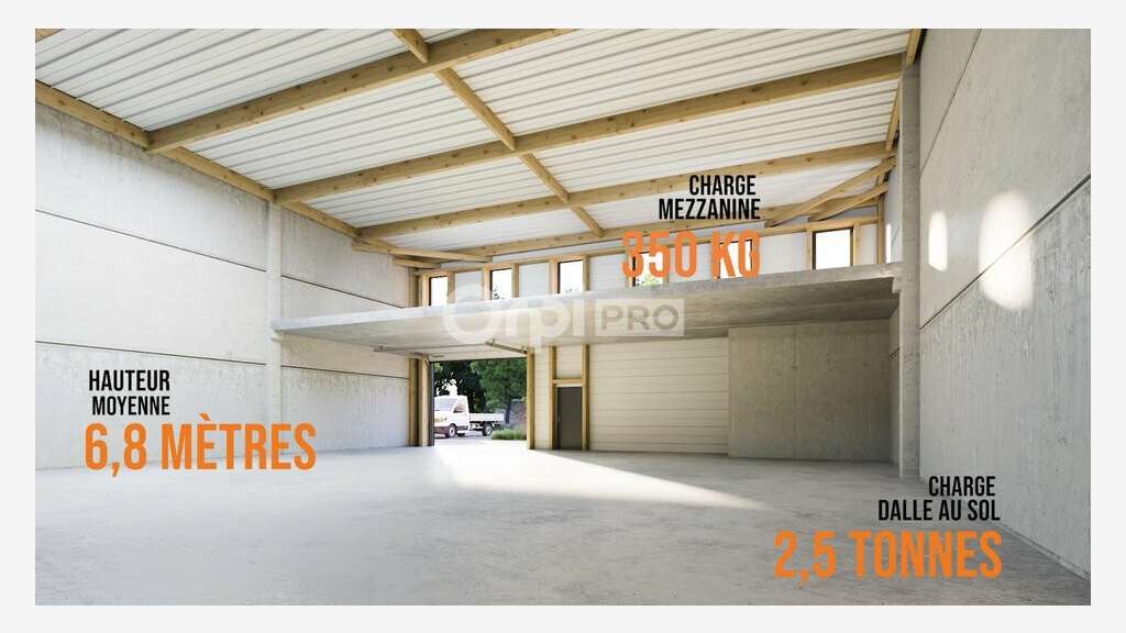Local d'activité 9020m² à vendre au Pontet