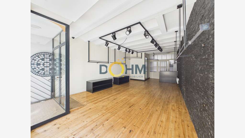 Vente local commercial 51m² au Puy en Velay centre