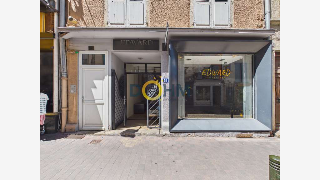 Vente local commercial 51m² au Puy en Velay centre