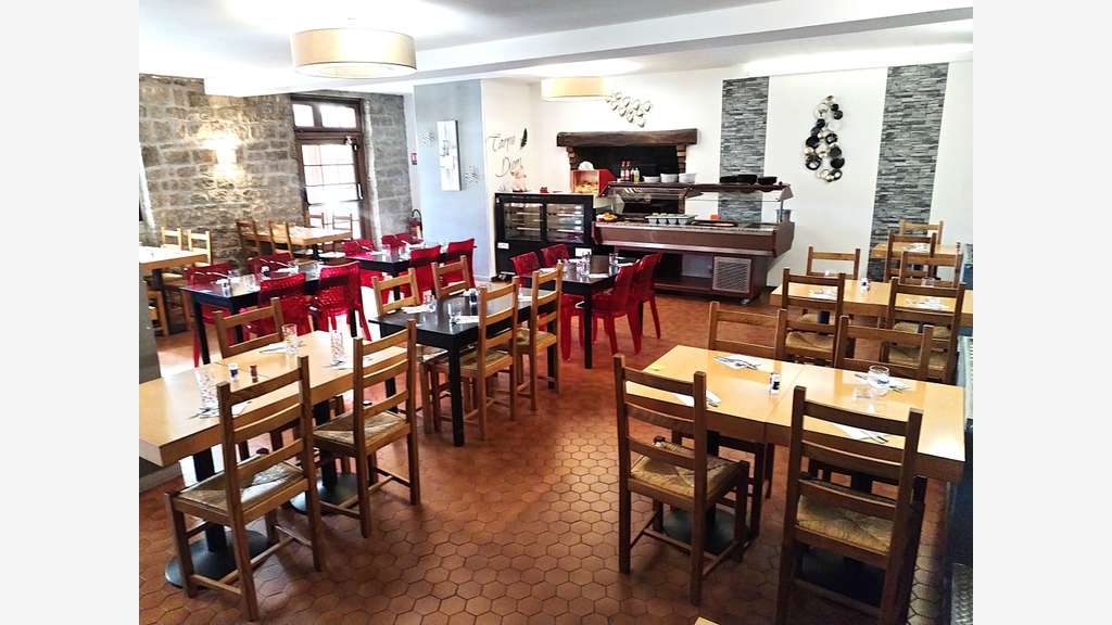Vente murs et fonds hôtel-restaurant à Léhon