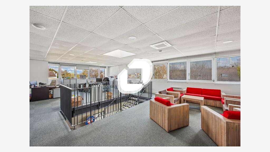 Vente Local d'activité 395m² Les essarts le roi
