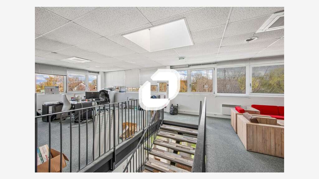 Vente Local d'activité 395m² Les essarts le roi