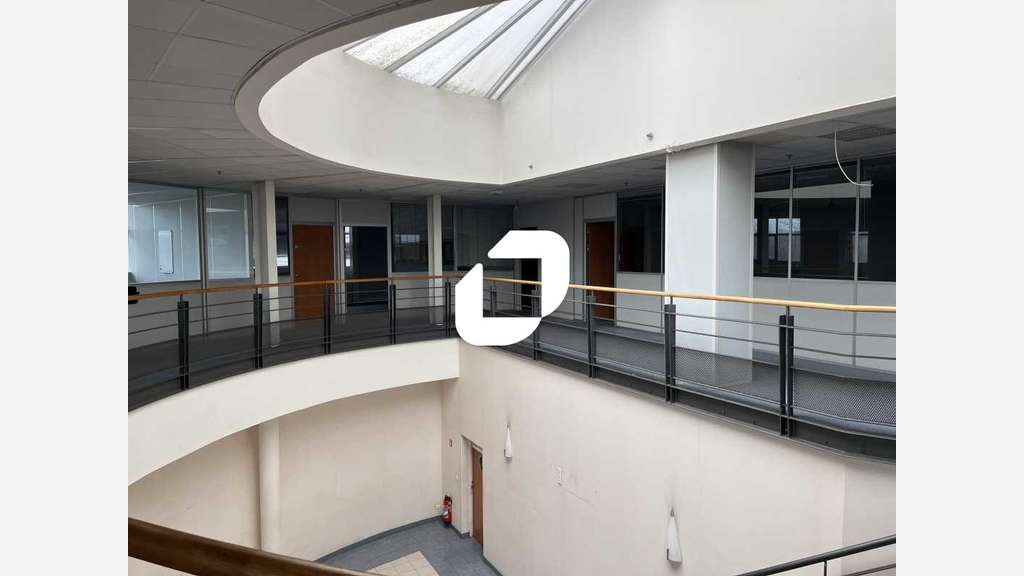 Vente Local d'activité 25403m² Les mureaux