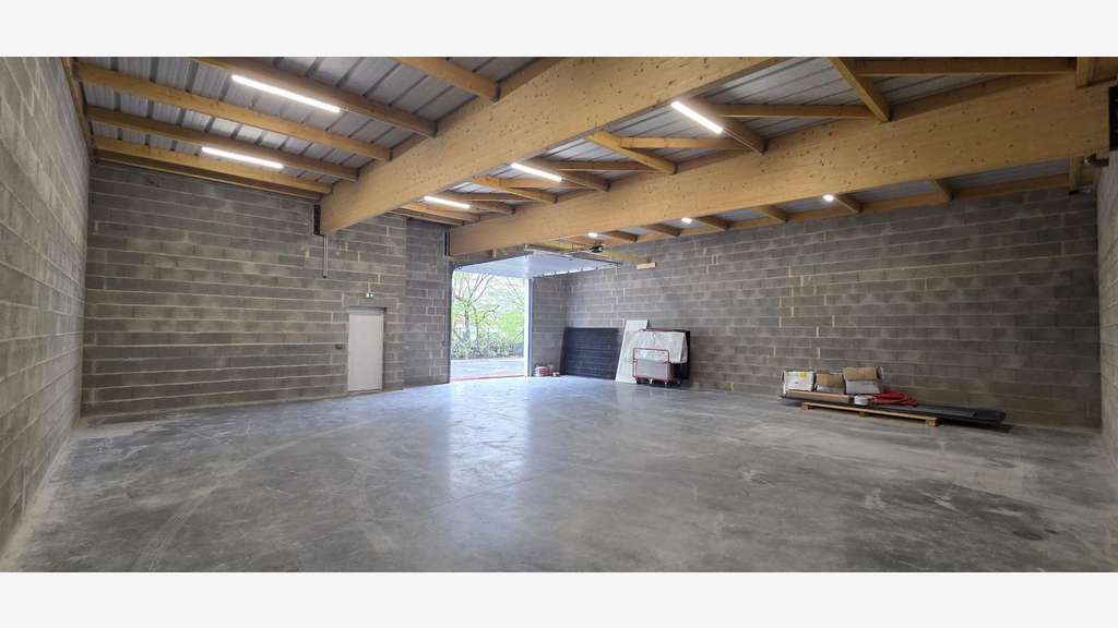 Local d'activité 184m² à vendre Les Ponts-de-Cé