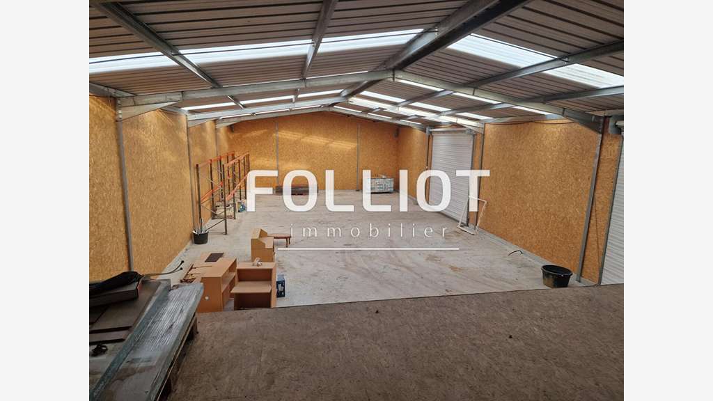 A vendre superbe local industriel état neuf Lessay