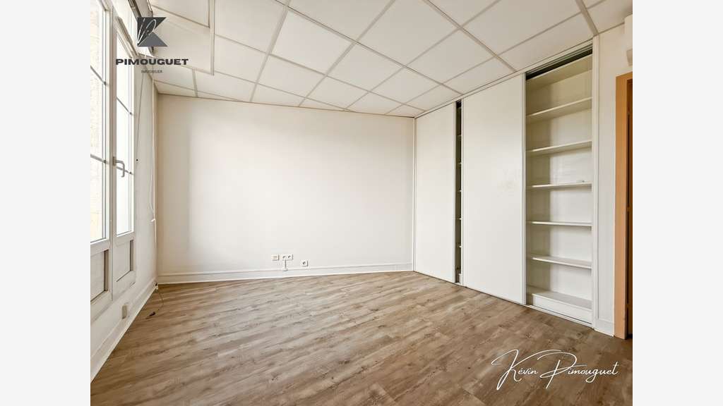 Bureaux 70m² à vendre à Libourne hyper centre 