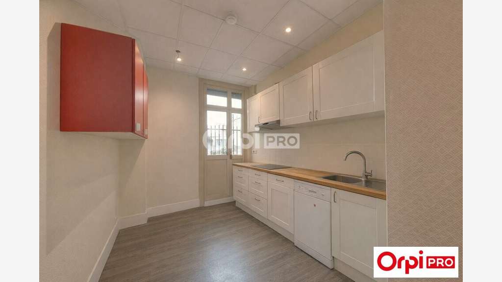 AV bureaux 127m² emplacement stratégique à Lille