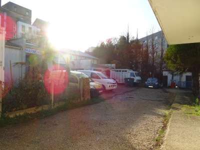 Local 680m² à vendre à Limeil-Brévannes  centre 