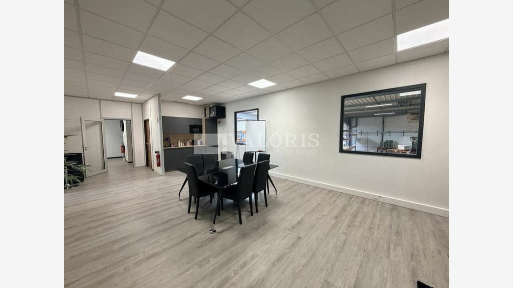 Local d'activité 475m² à vendre à Limonest Techlid