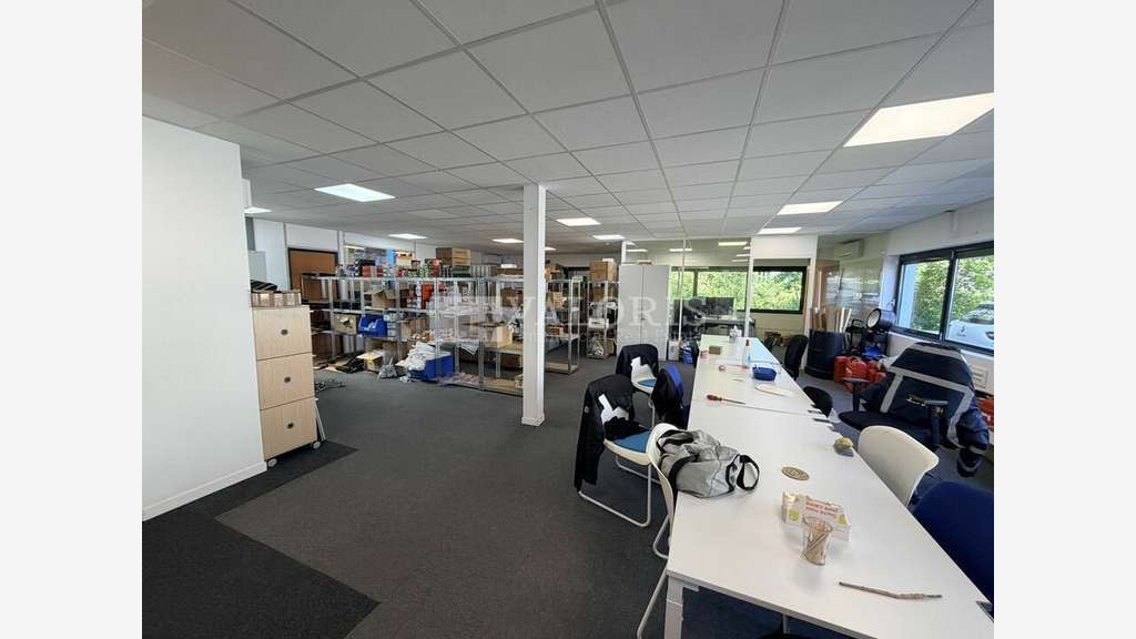 Local d'activité 475m² à vendre à Limonest Techlid