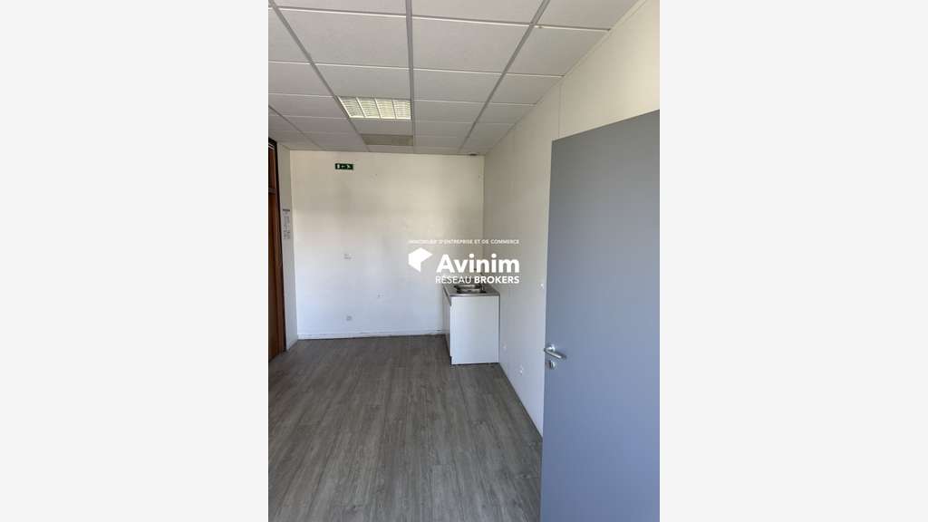 Vente local activités de 435m² à Limonest Techlid