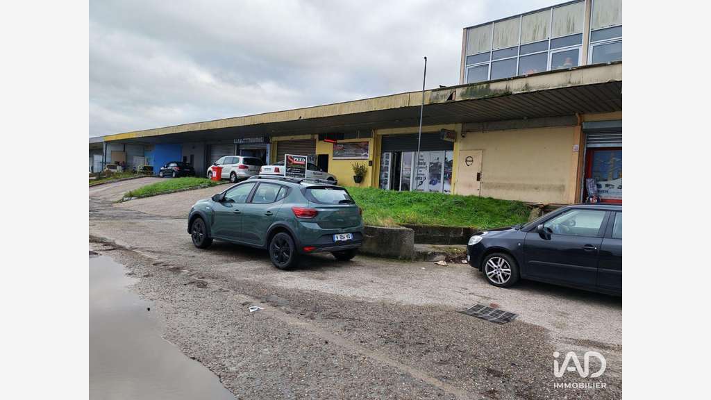 Vente bâtiment 1000m² axe très passant à Metz Nord