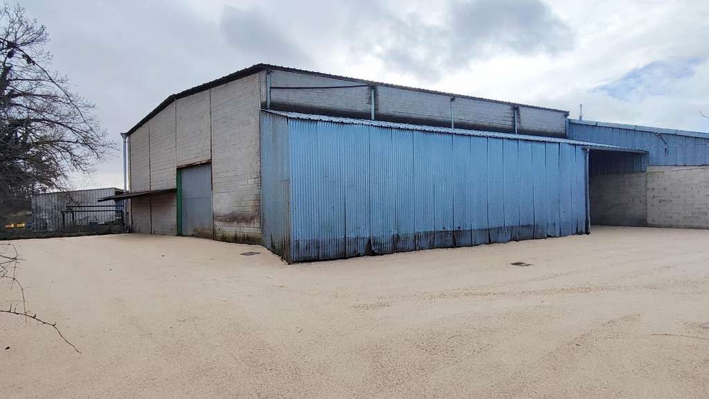 Local d'activité 430m² à vendre ZI de Longvic