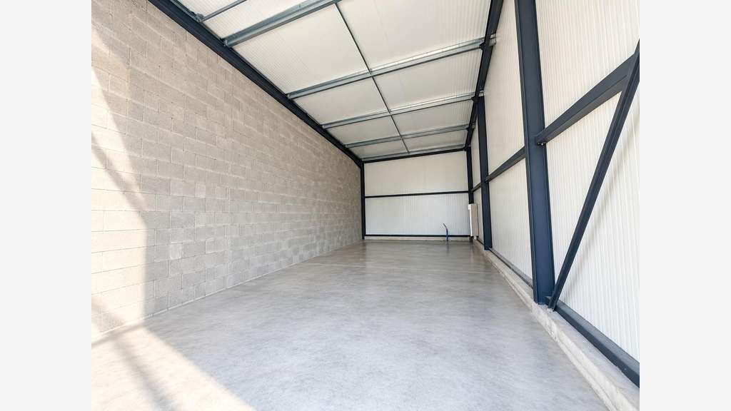 Vente local activité neuf 64m² à Lons Induspal 