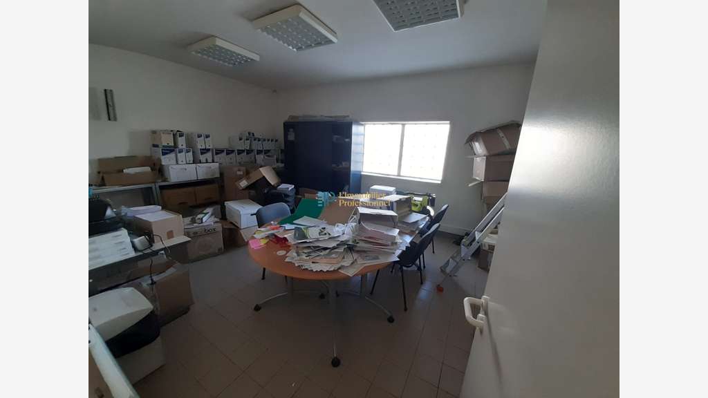 Vente bureaux 274m² à Lorient port de commerce