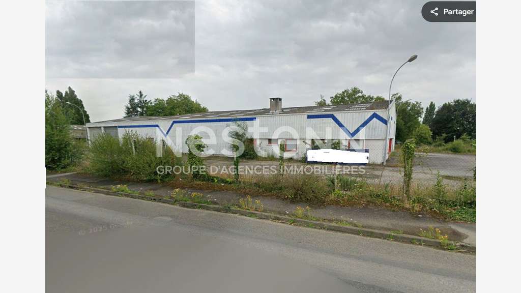 Vente local d'activité de 945m² à Loudeac