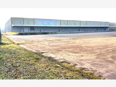 A vendre entrepôt 10670m² à Louviers  