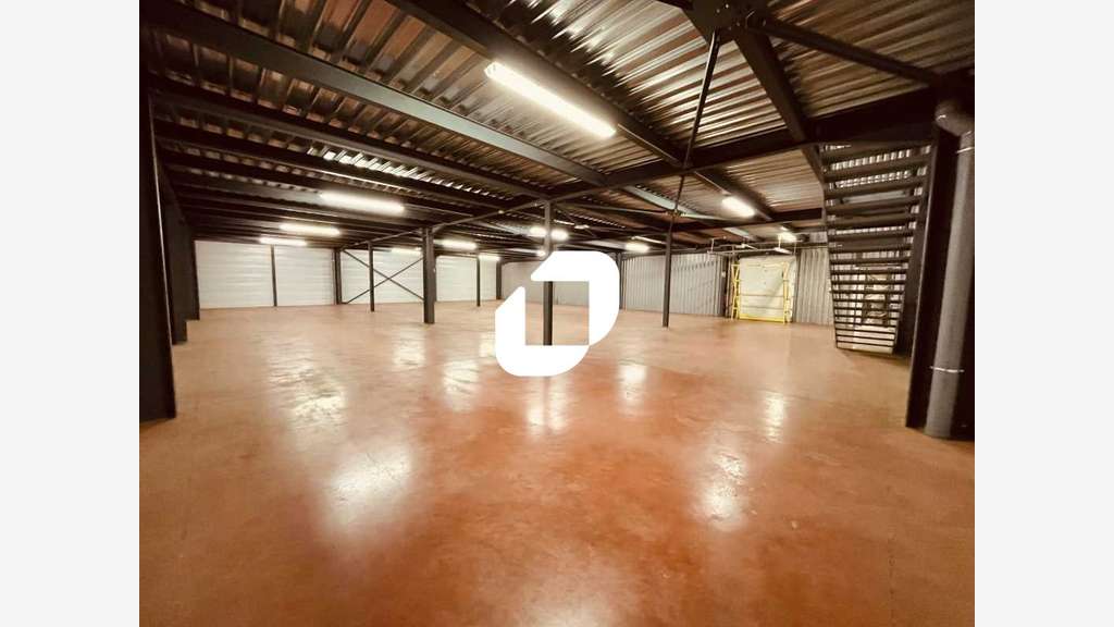 Vente Local d'activité 4600m² Lozanne