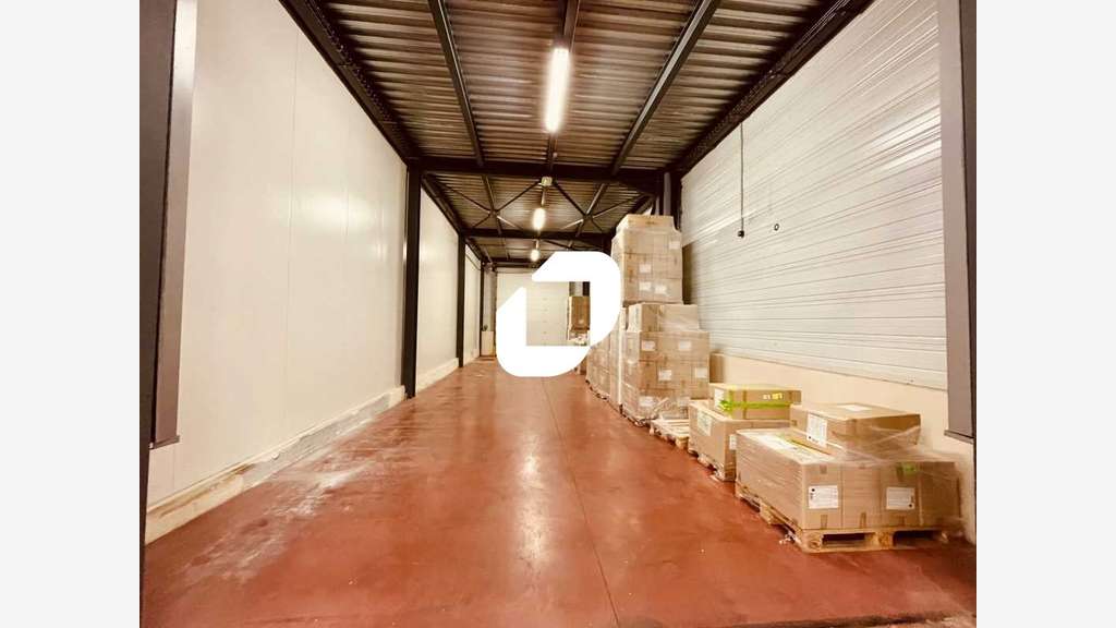 Vente Local d'activité 4600m² Lozanne