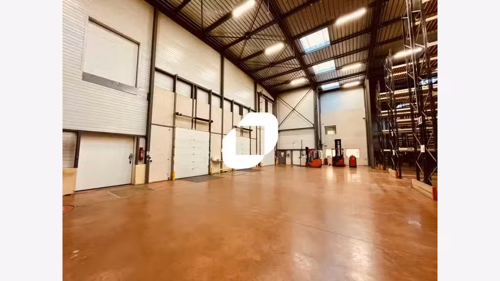 Vente Local d'activité 4600m² Lozanne
