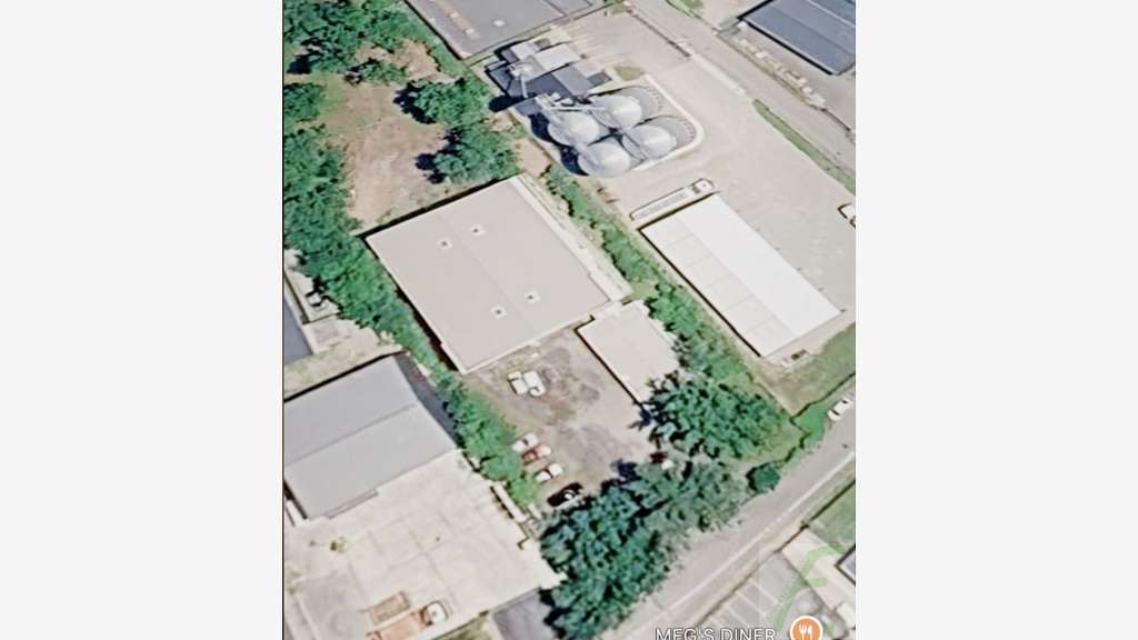 Local industriel à vendre à 20 km de Grenoble