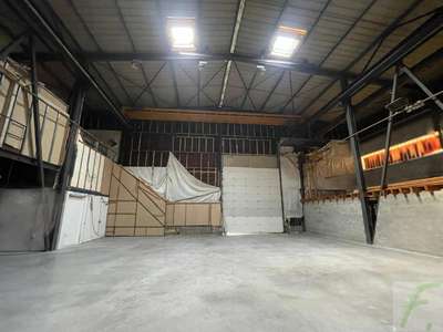 Local industriel à vendre à 20 km de Grenoble