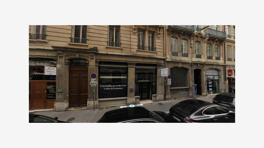 Vente murs centre de formation kiné Rue Sully 6900
