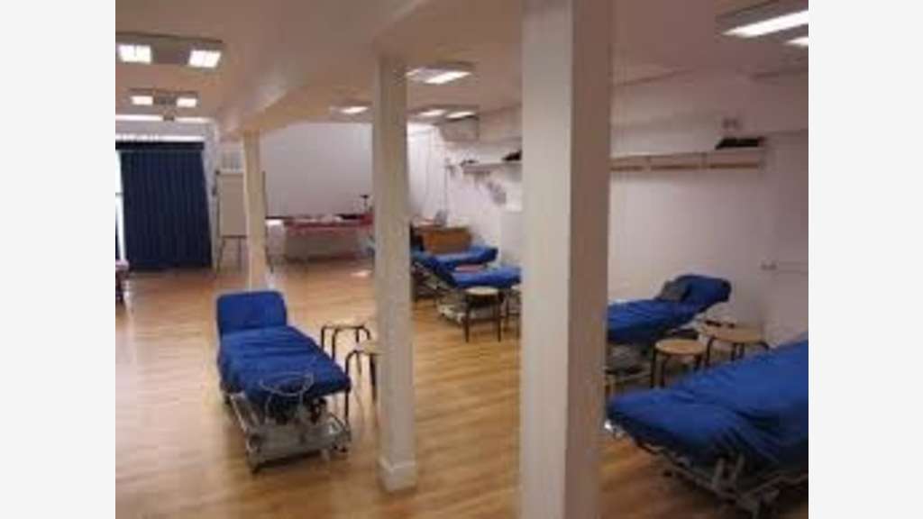 Vente murs centre de formation kiné Rue Sully 6900