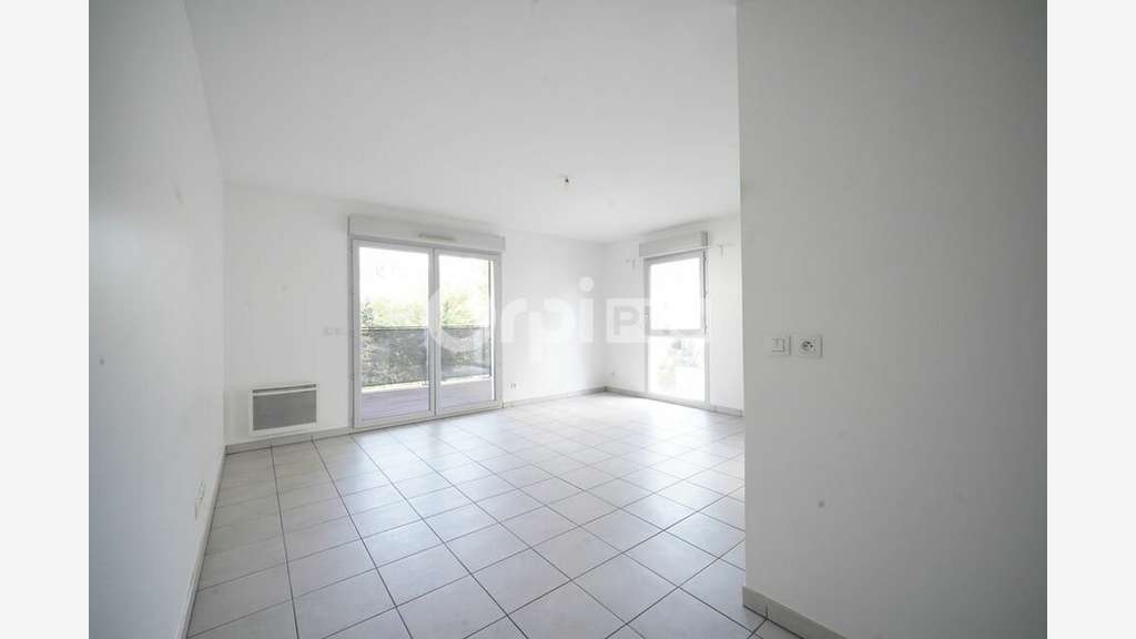 Local professionnel à vendre 68m² à Lyon 6e