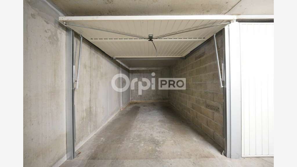 Local professionnel à vendre 68m² à Lyon 6e