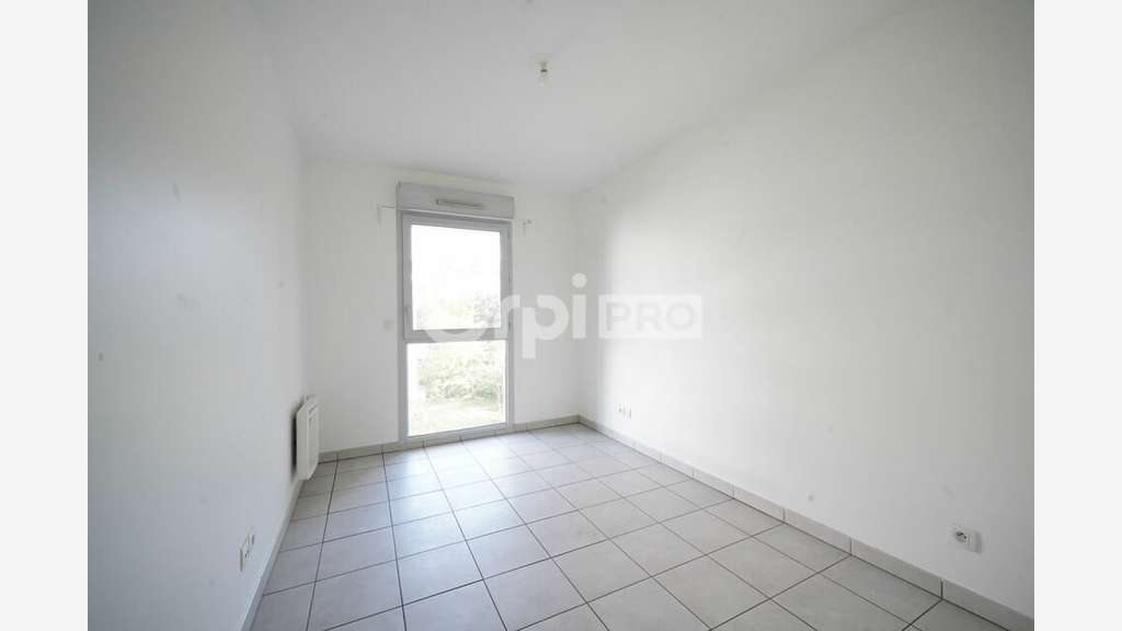 Local professionnel à vendre 68m² à Lyon 6e